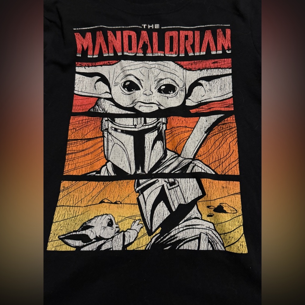 Boys Medium Long Sleeve T-Shirt Bundle | FGTEEV + Star Wars Mandalorian Grogu - Picture 7 of 9